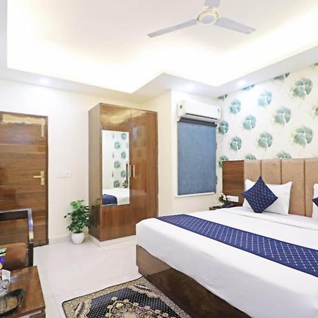 Hotel Vijaydeep Place Near Delhi Airport New Delhi Bagian luar foto