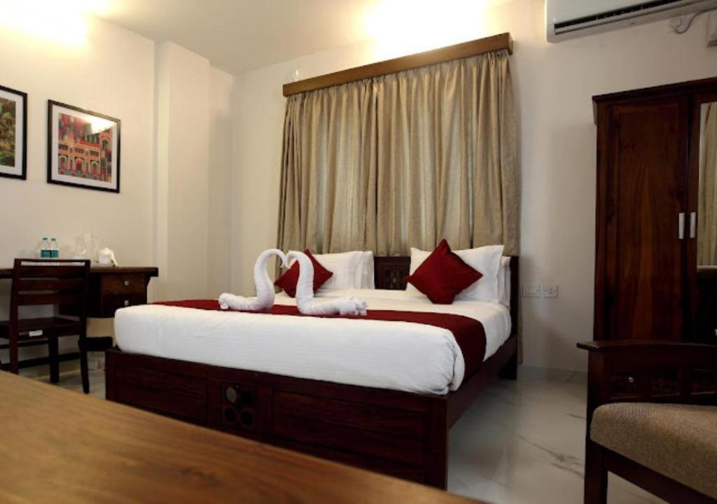 Hotel Vijaydeep Place Near Delhi Airport New Delhi Bagian luar foto