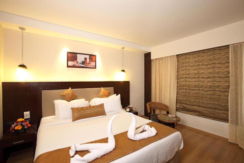 Hotel Vijaydeep Place Near Delhi Airport New Delhi Bagian luar foto