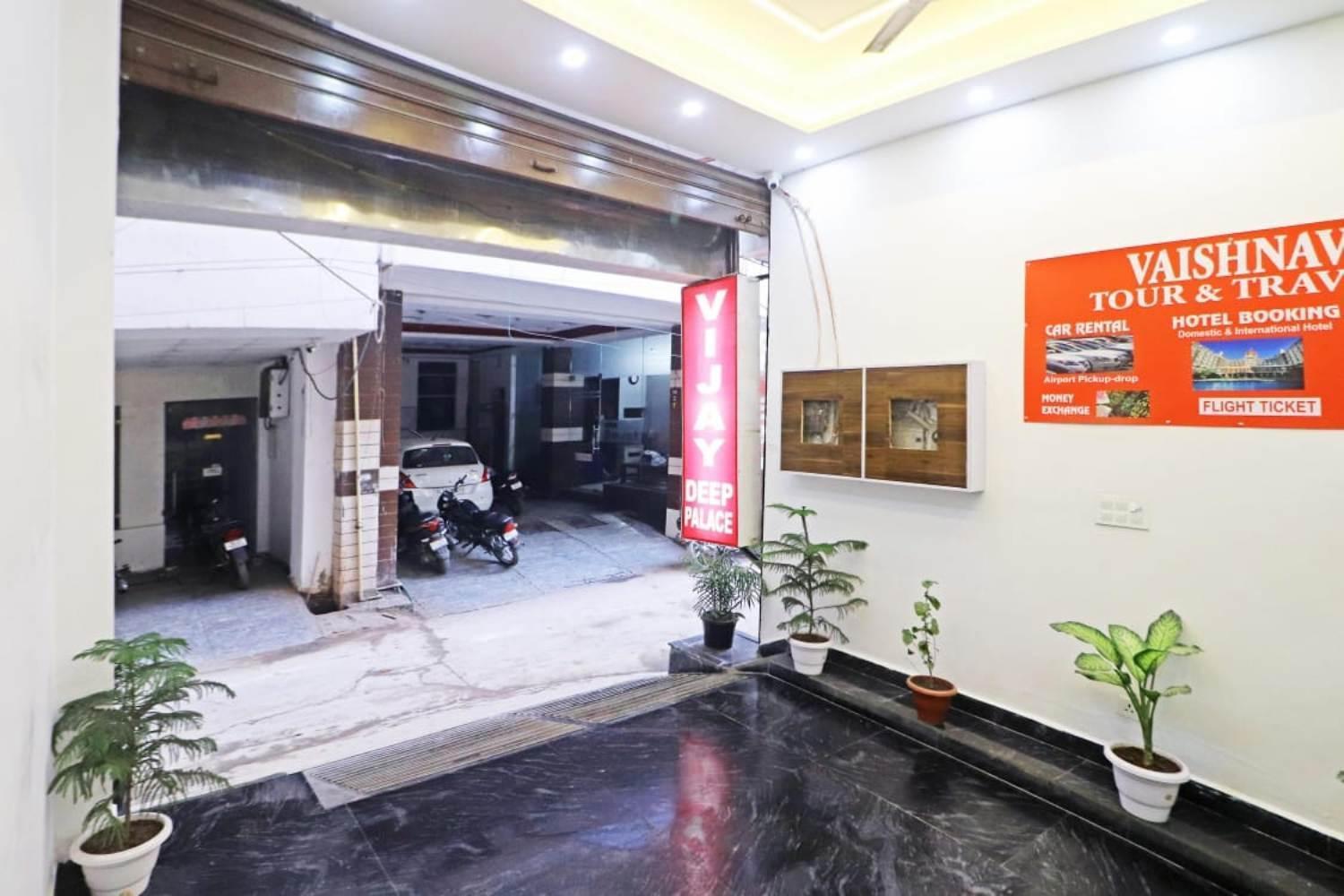 Hotel Vijaydeep Place Near Delhi Airport New Delhi Bagian luar foto