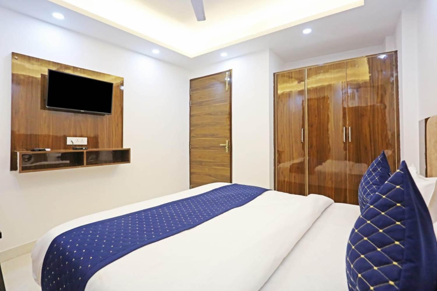 Hotel Vijaydeep Place Near Delhi Airport New Delhi Bagian luar foto