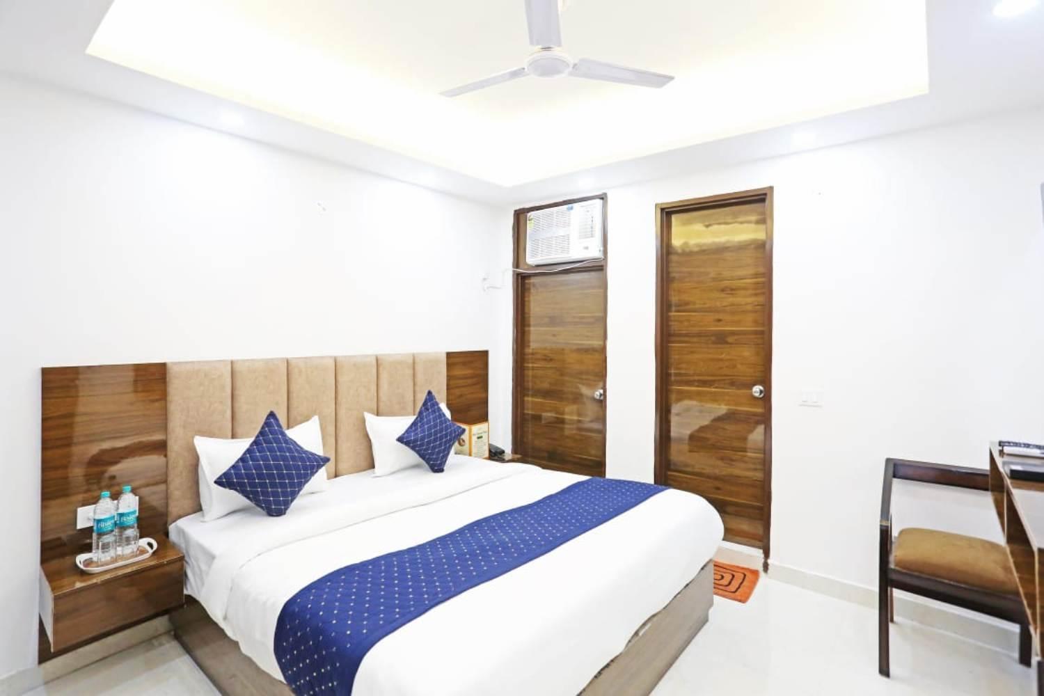Hotel Vijaydeep Place Near Delhi Airport New Delhi Bagian luar foto